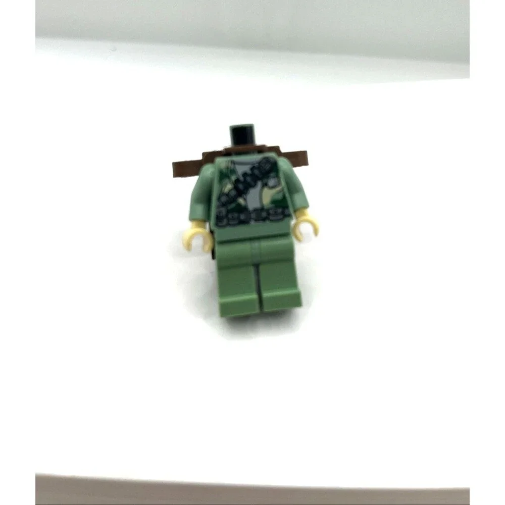 Lego Star Wars Endor Rebel Commander Minifigure - Ewok Villiage Set No Head
